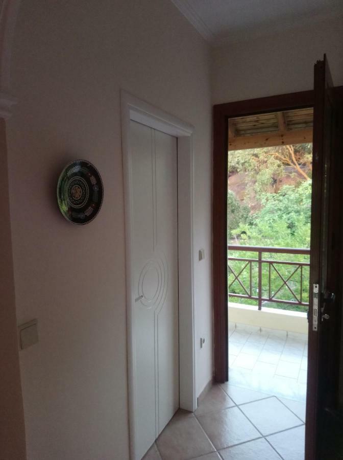 Areti'S Apartment Agios Georgios Pagon Eksteriør bilde