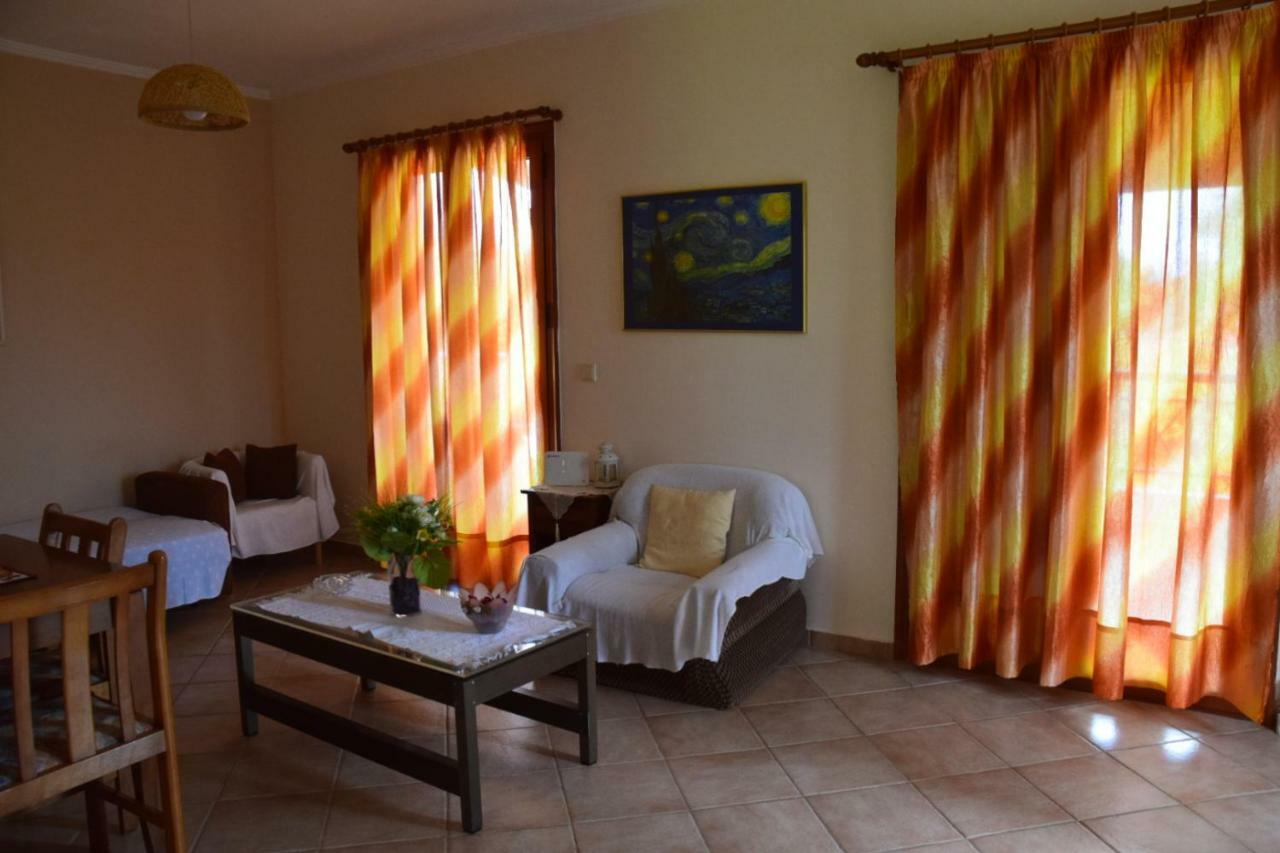 Areti'S Apartment Agios Georgios Pagon Eksteriør bilde