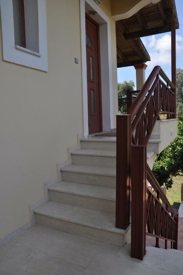 Areti'S Apartment Agios Georgios Pagon Eksteriør bilde