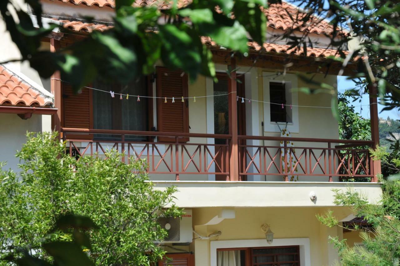 Areti'S Apartment Agios Georgios Pagon Eksteriør bilde