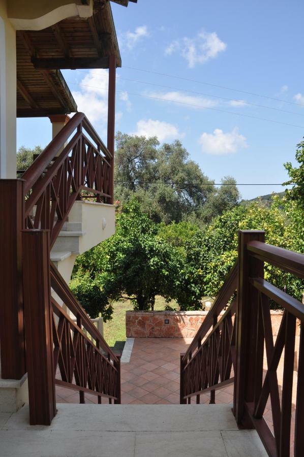 Areti'S Apartment Agios Georgios Pagon Eksteriør bilde